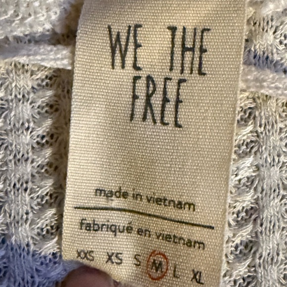 We The Free Catalina V-Neck Light Cream Knit Top - Picture 3 of 5